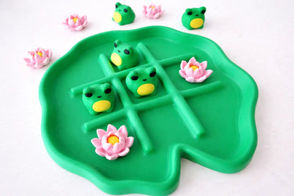 The Tween Space Frog and Lily Pad Tic Tac Toe Game — Pond-Themed Board Game | 3D Printed