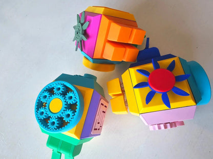 The Tween Space Modular Fidget Cube — Swappable Sensory Toy | 4 Inch